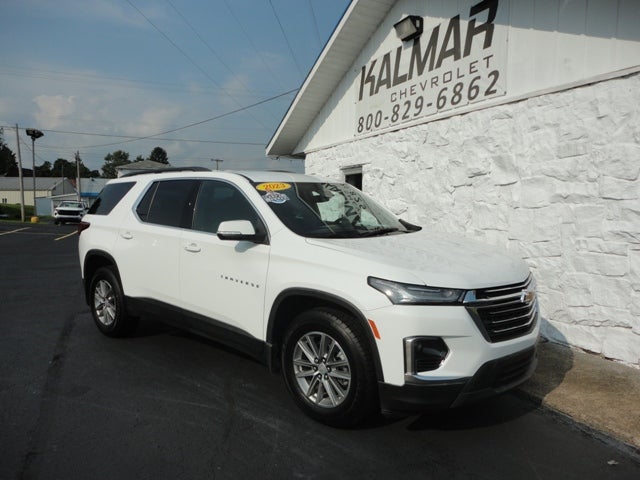 2023 Chevrolet Traverse LT Cloth