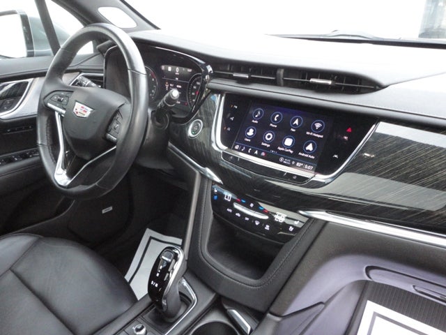 2022 Cadillac XT6 Premium Luxury