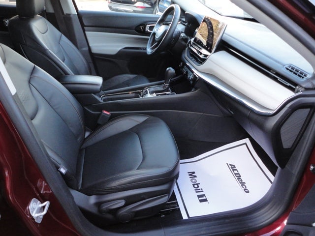 2022 Jeep Compass Base