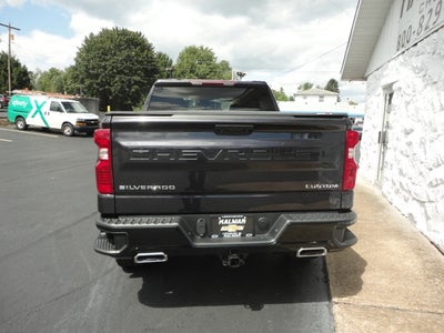 2022 Chevrolet Silverado 1500 Custom Trail Boss