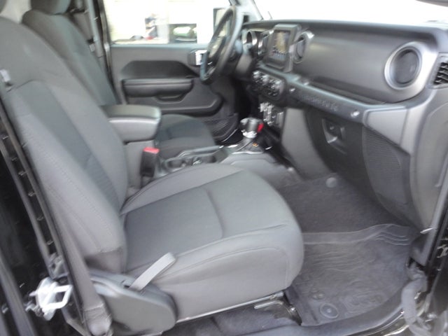 2023 Jeep Wrangler Base