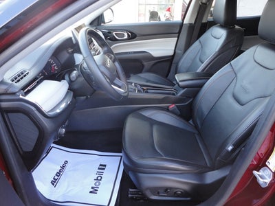 2022 Jeep Compass Base