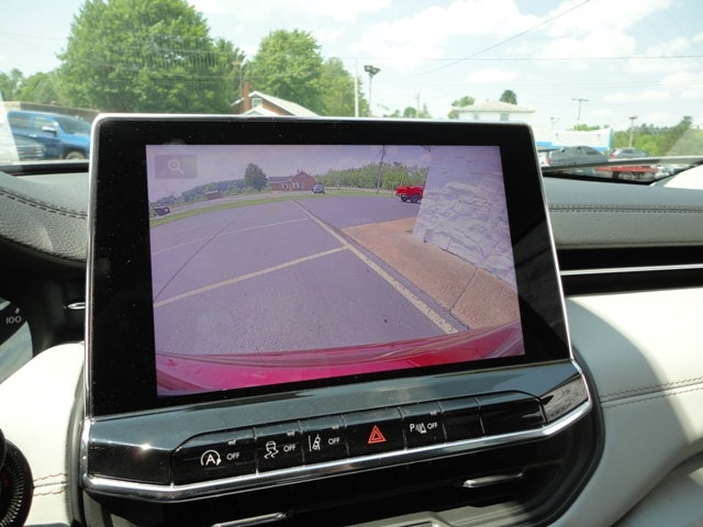 2022 Jeep Compass Base